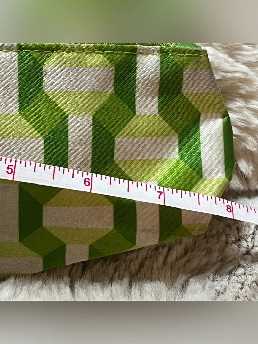 Clinique Green Geometric Cosmetic Pouch 02-17